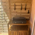 Διαμέρισμα A Pied - 5 Couchages - Terrasse Et Parking Ιέρ