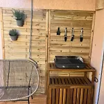 A Pied - 5 Couchages - Terrasse Et Parking Διαμέρισμα *