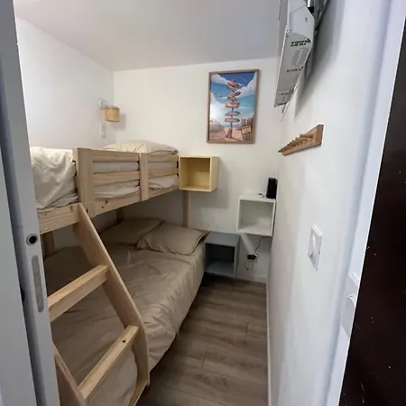 Apartment A Pied - 5 Couchages - Terrasse Et Parking