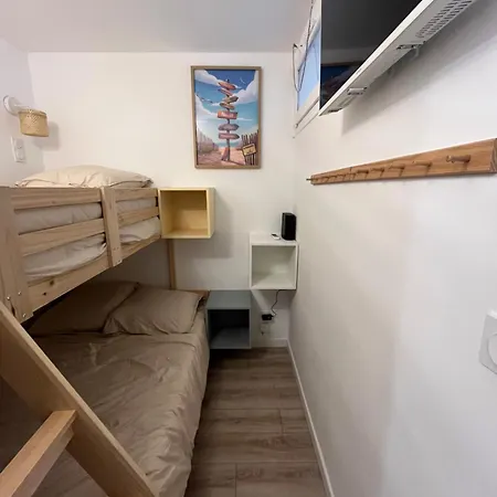 A Pied - 5 Couchages - Terrasse Et Parking Apartment Hyeres