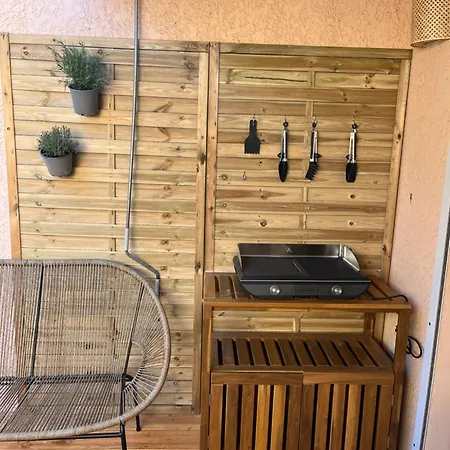 A Pied - 5 Couchages - Terrasse Et Parking Apartment *